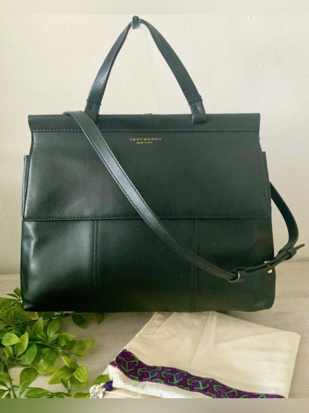 TORY BURCH BLOCK T SATCHEL CROSSBODY BLACK LEATHER